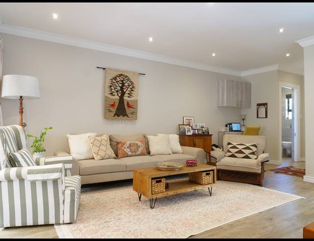2 BEDROOM SEMI DETACHED RENTED IN ELFINDALE